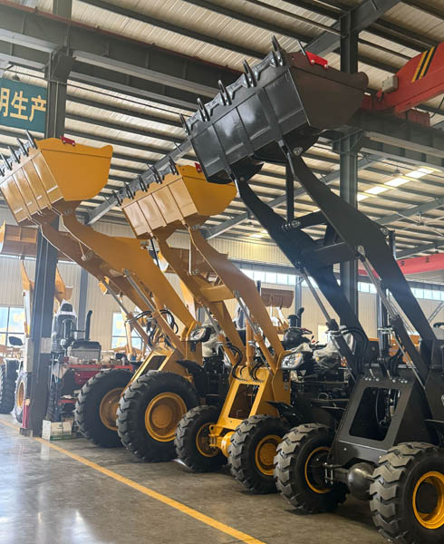 2-тонный колесный погрузчик